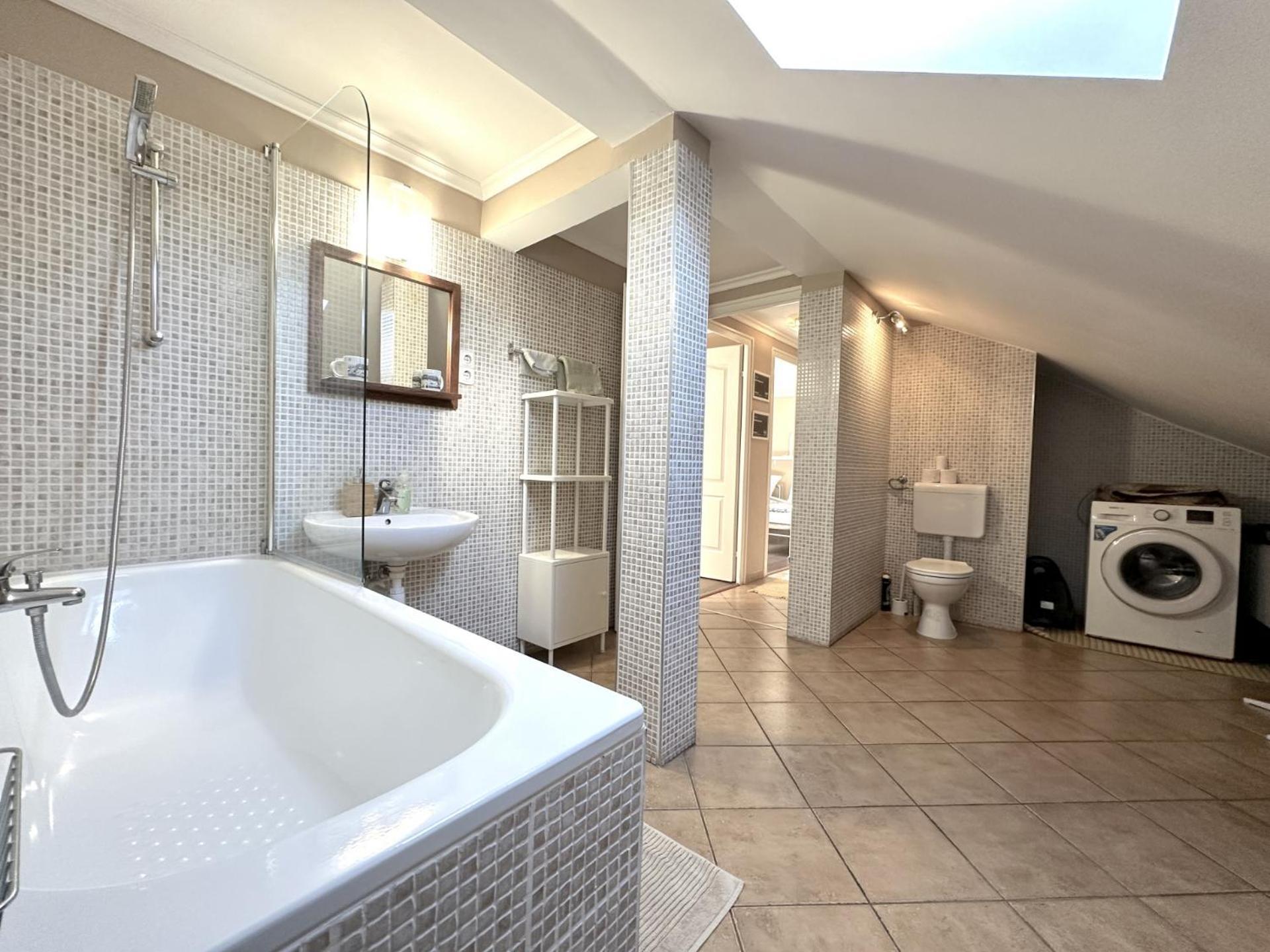 Appartement Rozsé Apartman à Budaörs Extérieur photo
