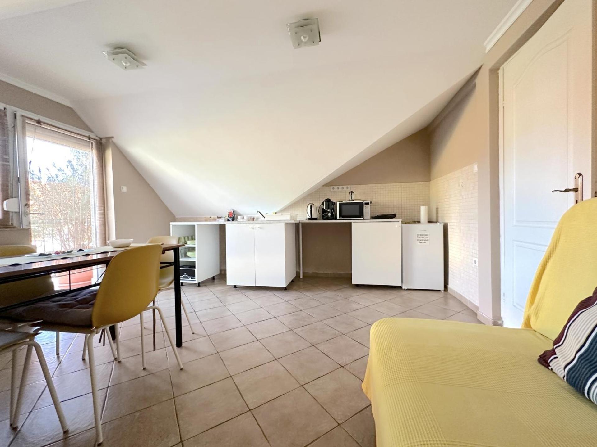 Appartement Rozsé Apartman à Budaörs Extérieur photo