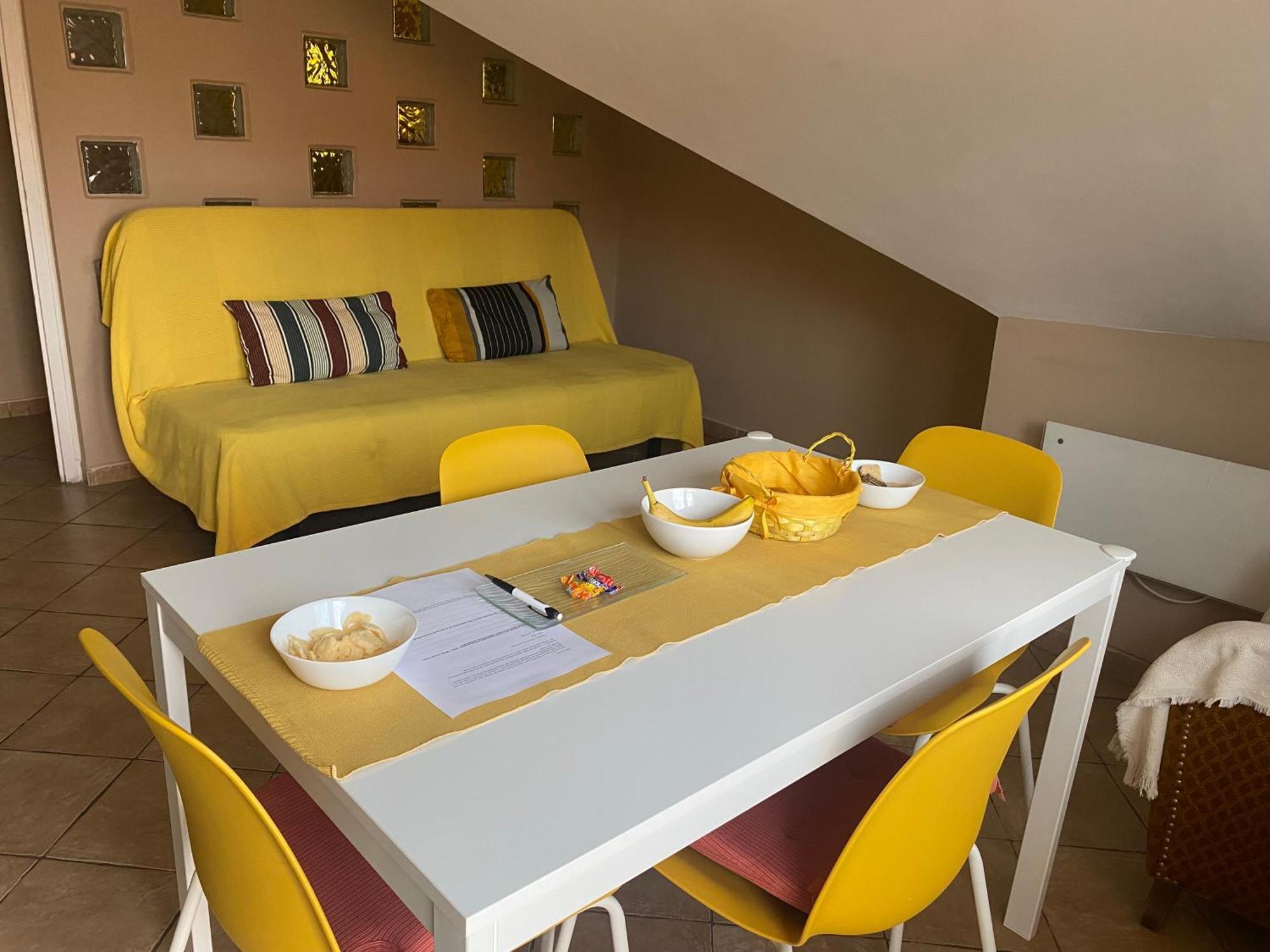 Appartement Rozsé Apartman à Budaörs Extérieur photo